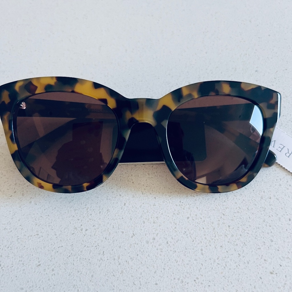 BRAND NEW - JCrew Cabana Oversized Sunglasses (Color - Caramel Tortoise)